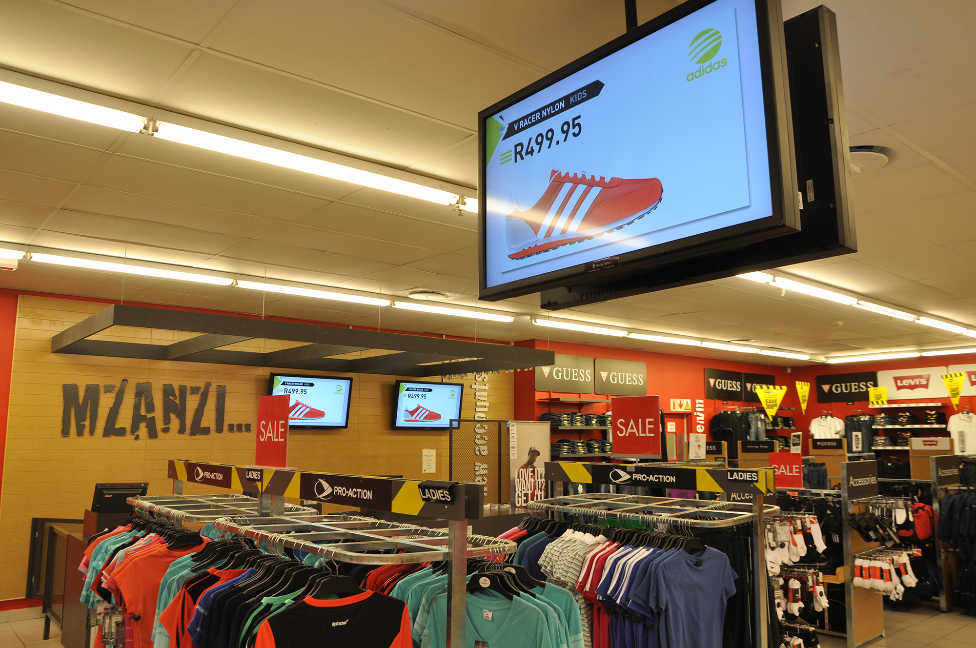 Digital Signage Solutions For A Small Business Or Retail Shop